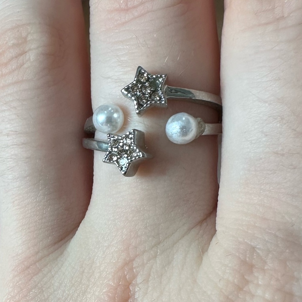 Stars pearl ring